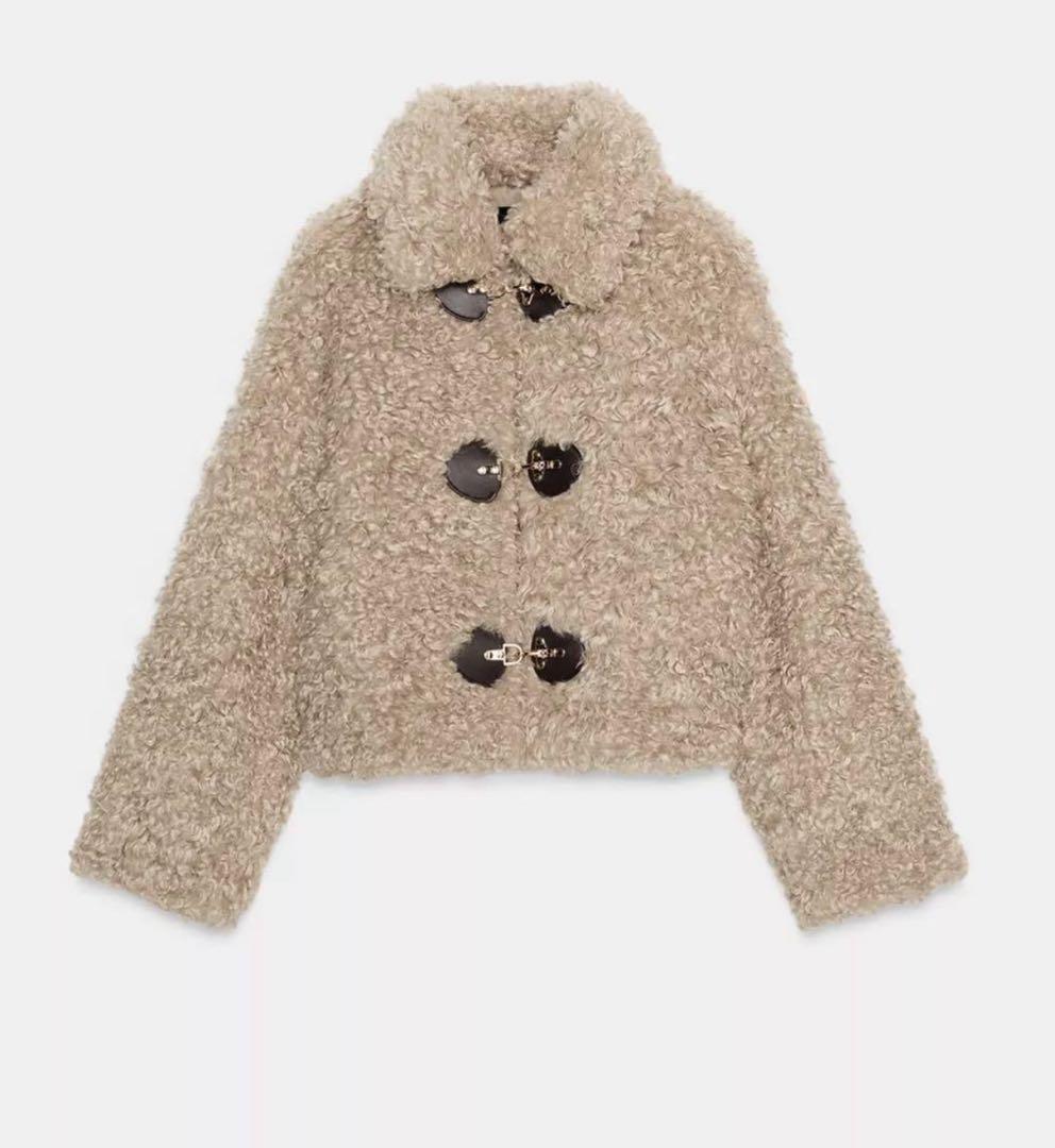 ZARA トグルボタン フェイクファージャケット