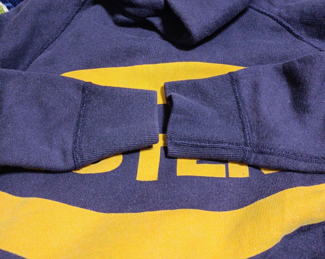 ヒステリックグラマー ロゴ プルパーカー ラグラン