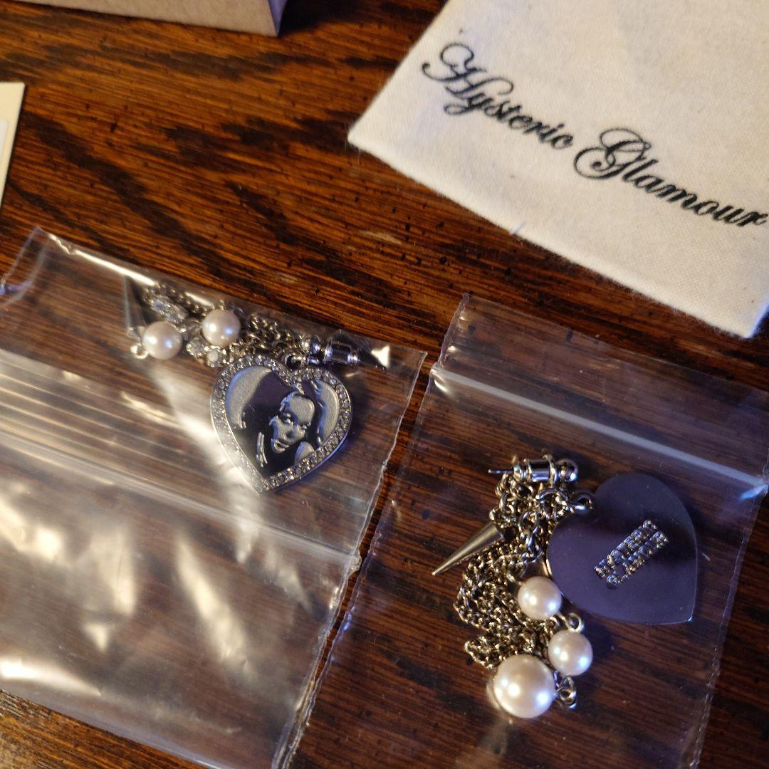 ⭐HYSTERIC WOMAN パールスタッズピアス⭐️