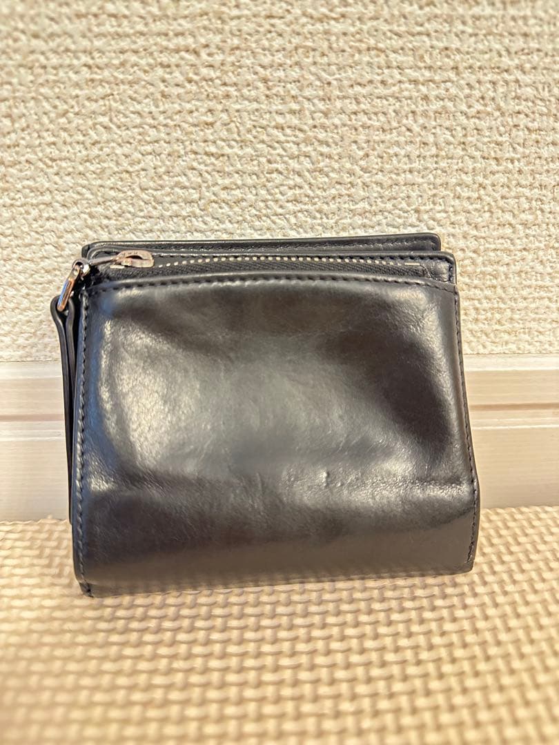 マルジェラ　二つ折り財布 ファスナー付き　ブラック