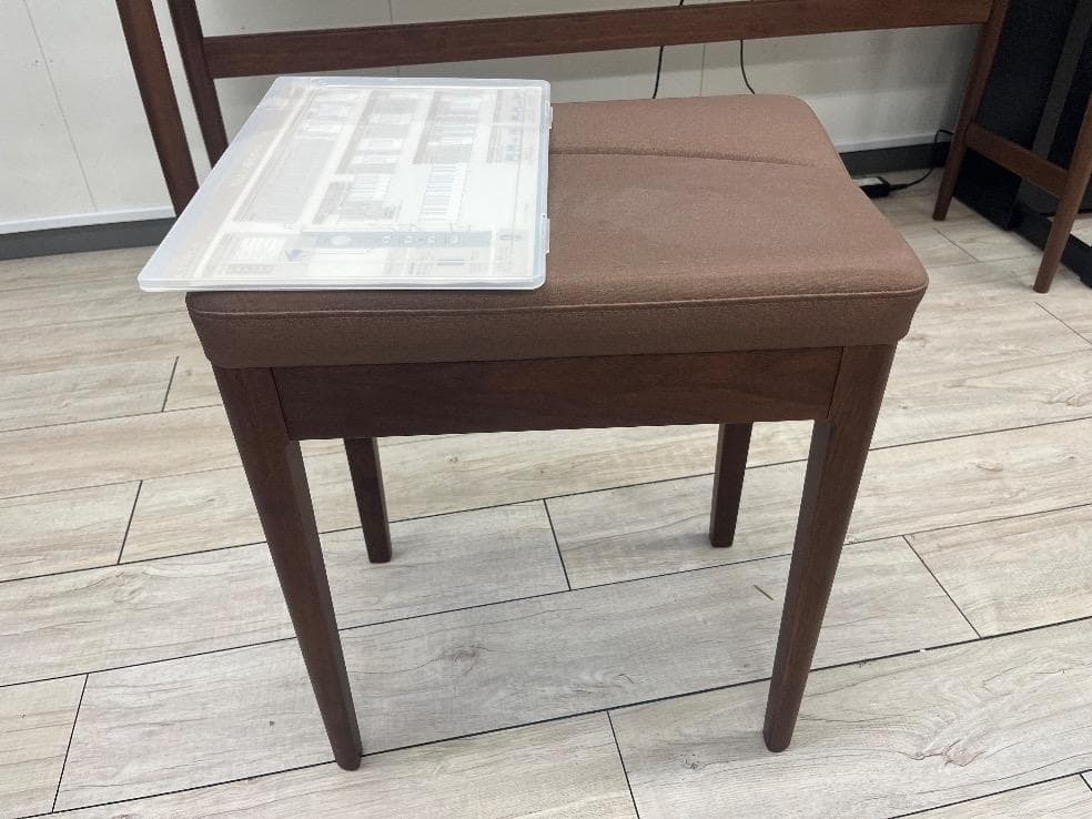 ★74688【電子ピアノ】ROLAND　KF10KW　19年製