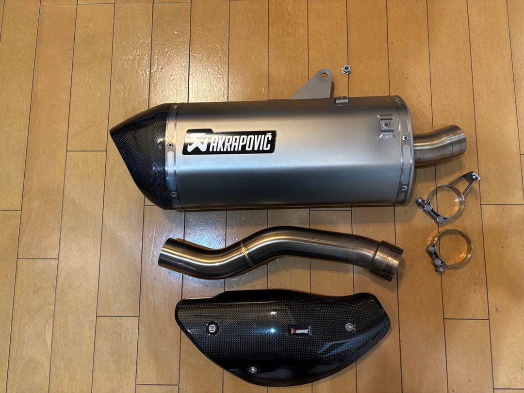 【最大値下げ】ハーレー　パンアメリカ、アクラポビッチ、リンクパイプセット