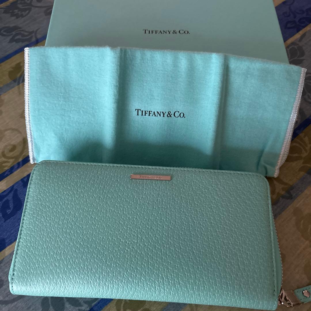 Tiffany & Co. ティファニーブルーの長財布