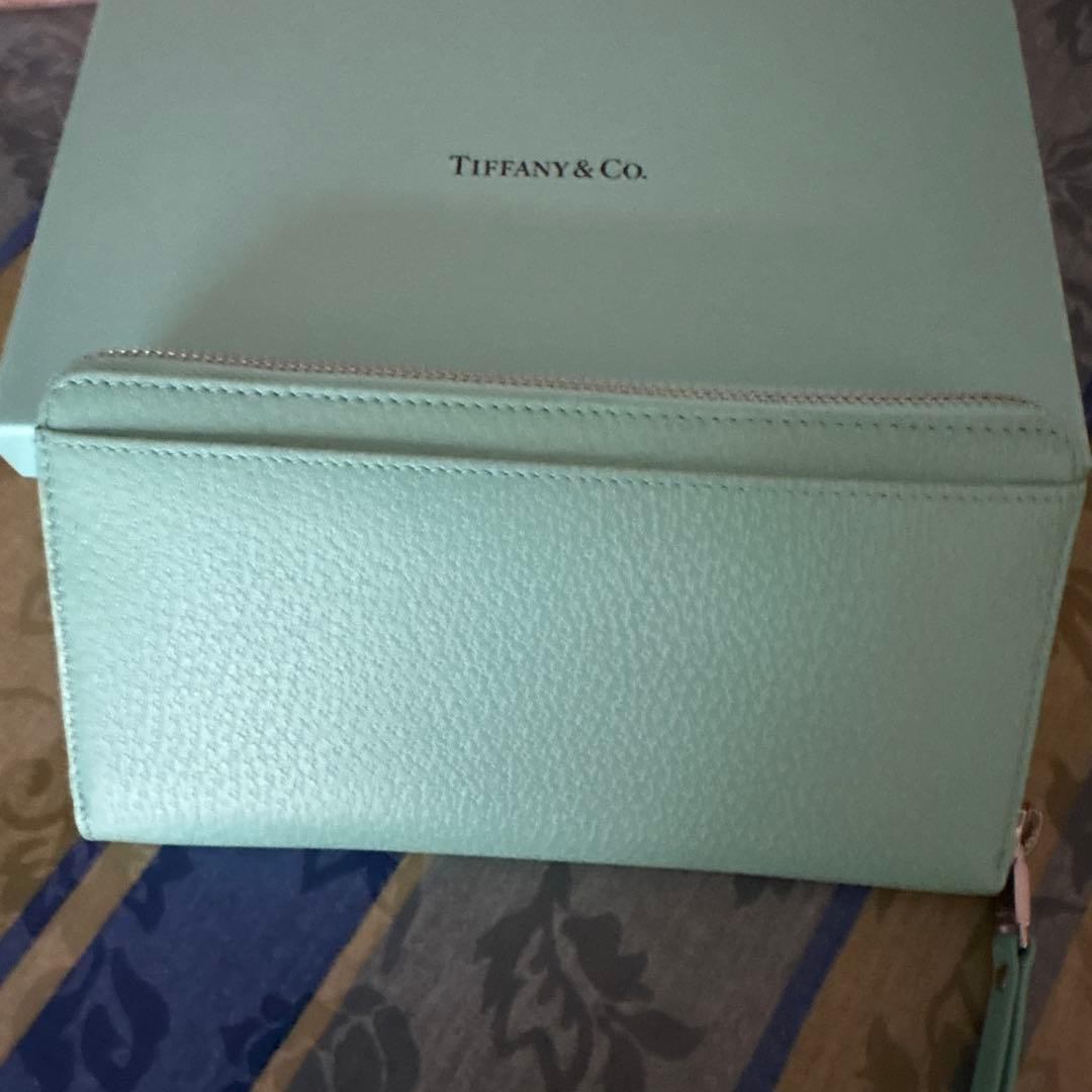 Tiffany & Co. ティファニーブルーの長財布
