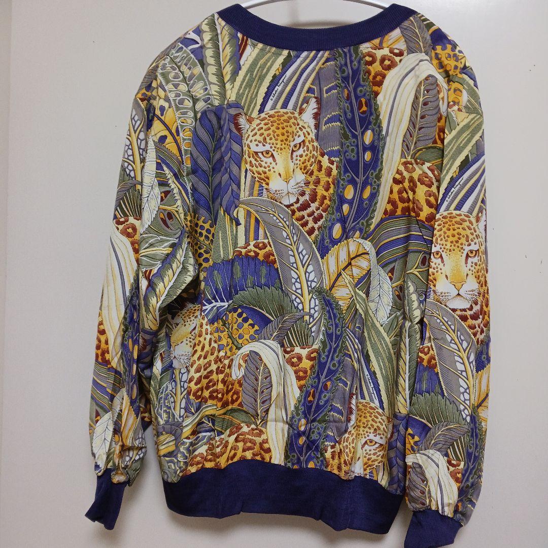 【美品】サルバトーレフェラガモ　シルクブラウス　カットソー　アニマル柄　パープル