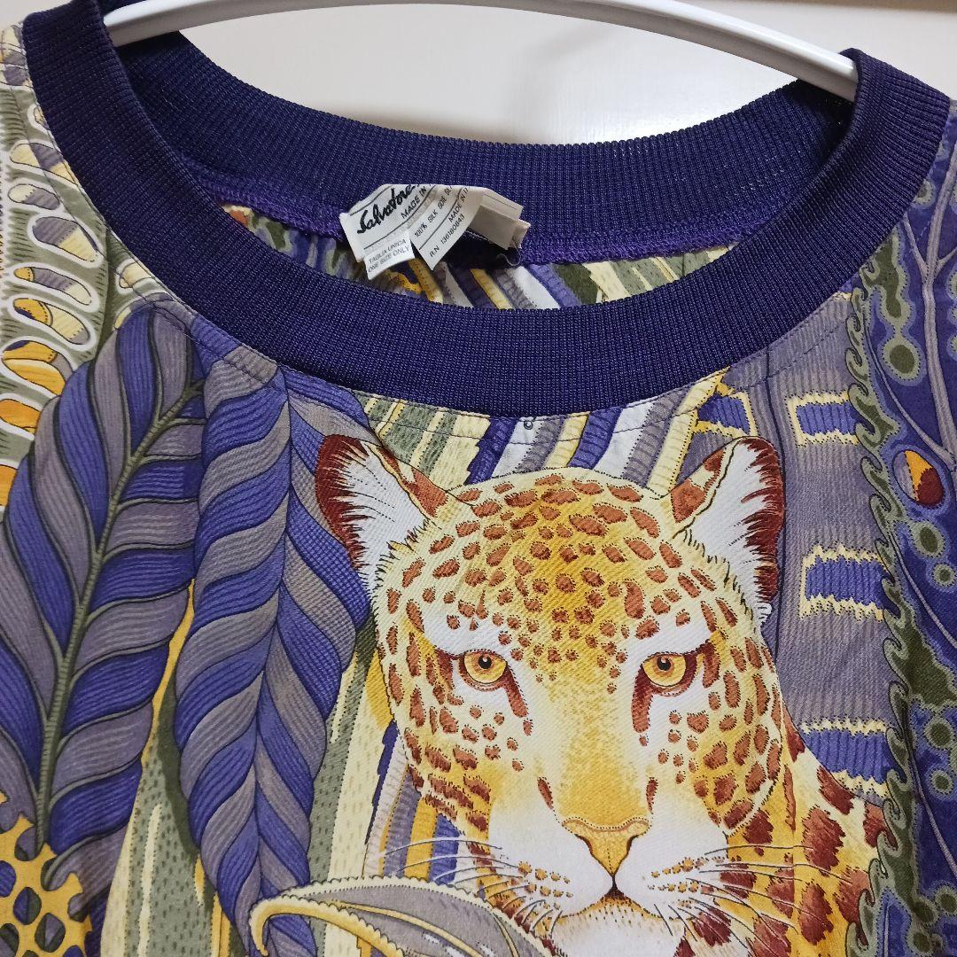 【美品】サルバトーレフェラガモ　シルクブラウス　カットソー　アニマル柄　パープル