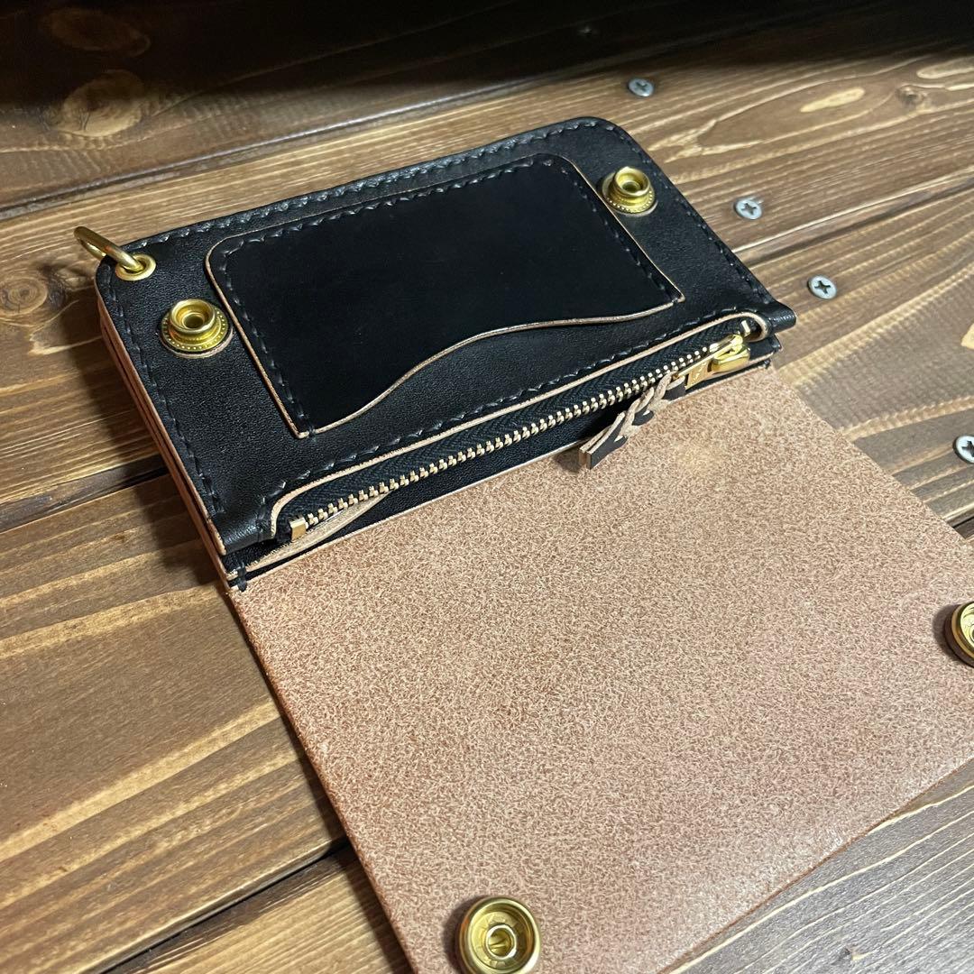 ミドルトラッカーウォレット　栃木レザー　ヌメ革　丘染めブラック