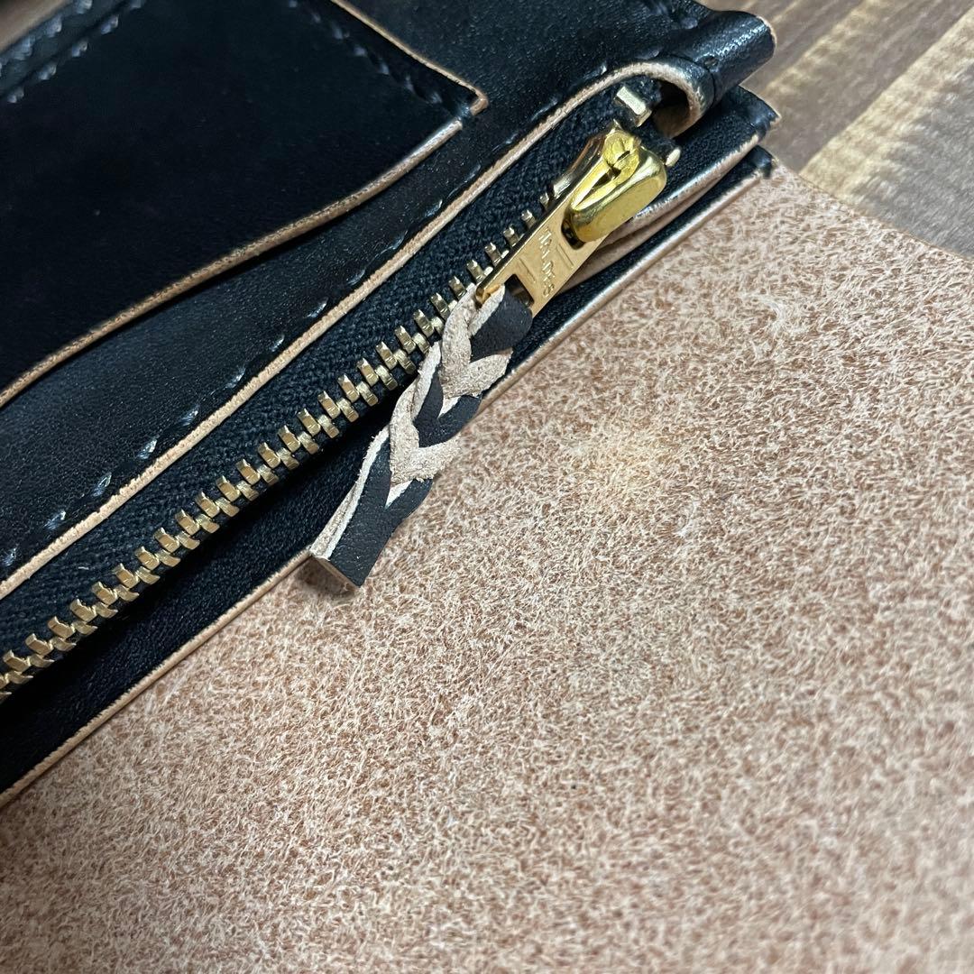 ミドルトラッカーウォレット　栃木レザー　ヌメ革　丘染めブラック