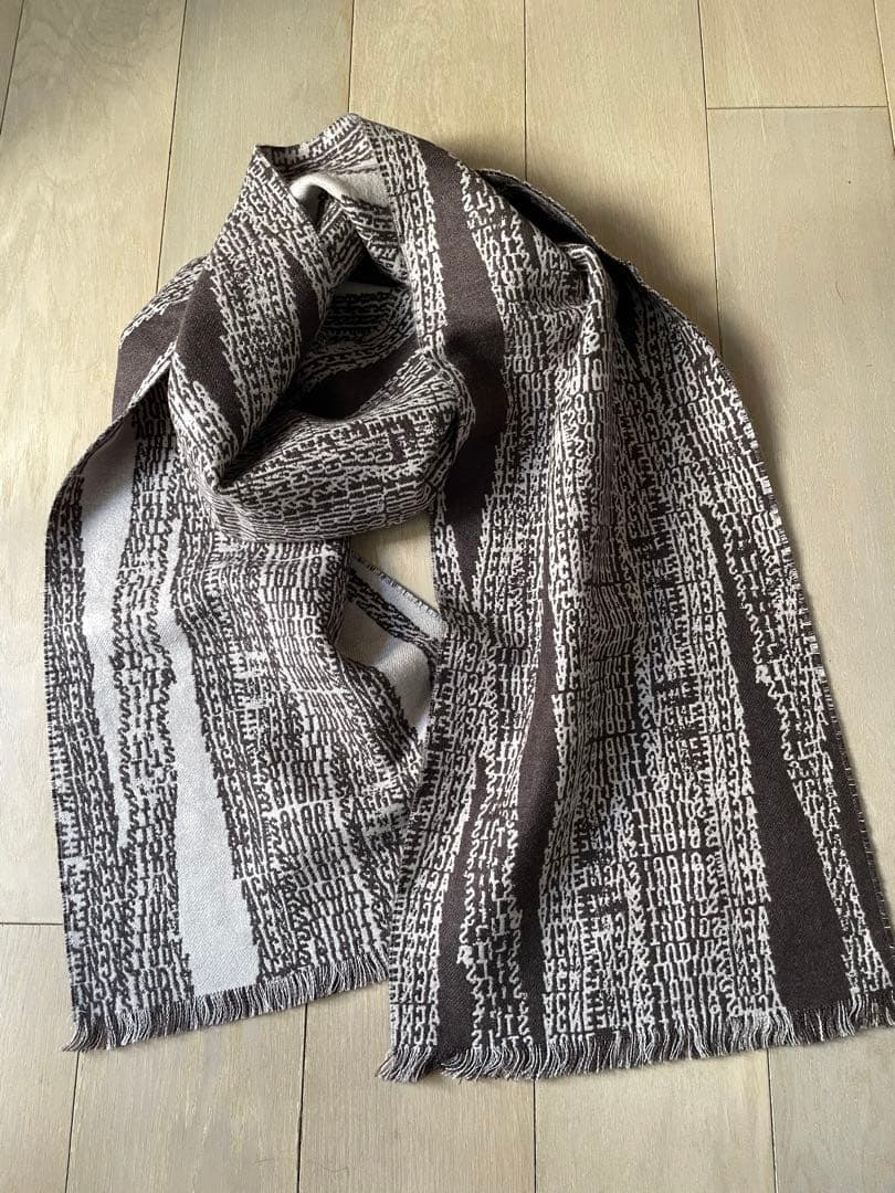 新品未使用　アクネストゥディオズ　リバーシブル　ロゴマフラー