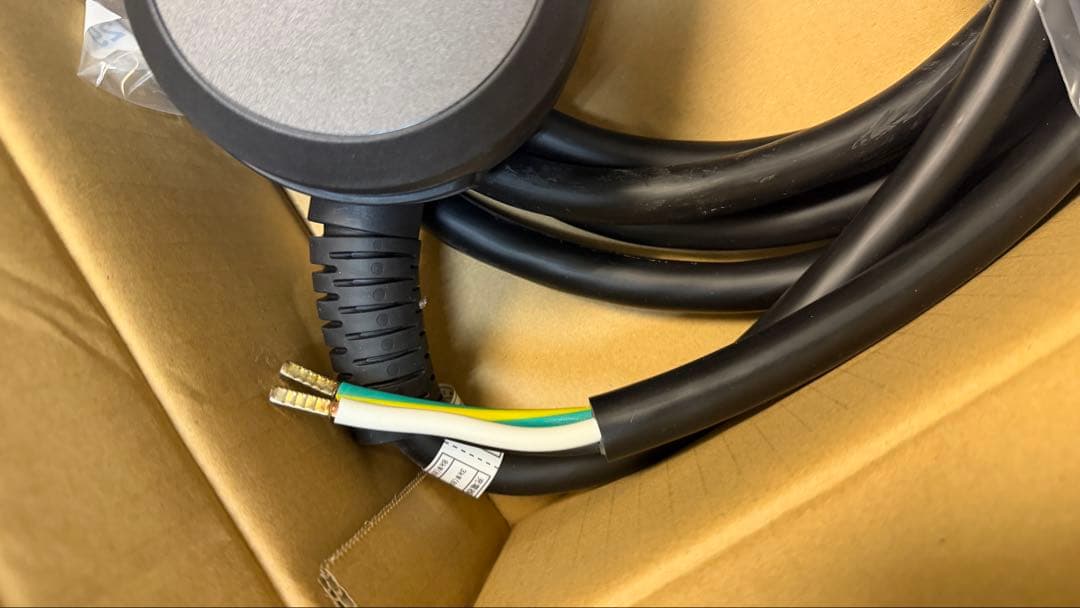 新品e-toron charging kit pulus 8kw充電器