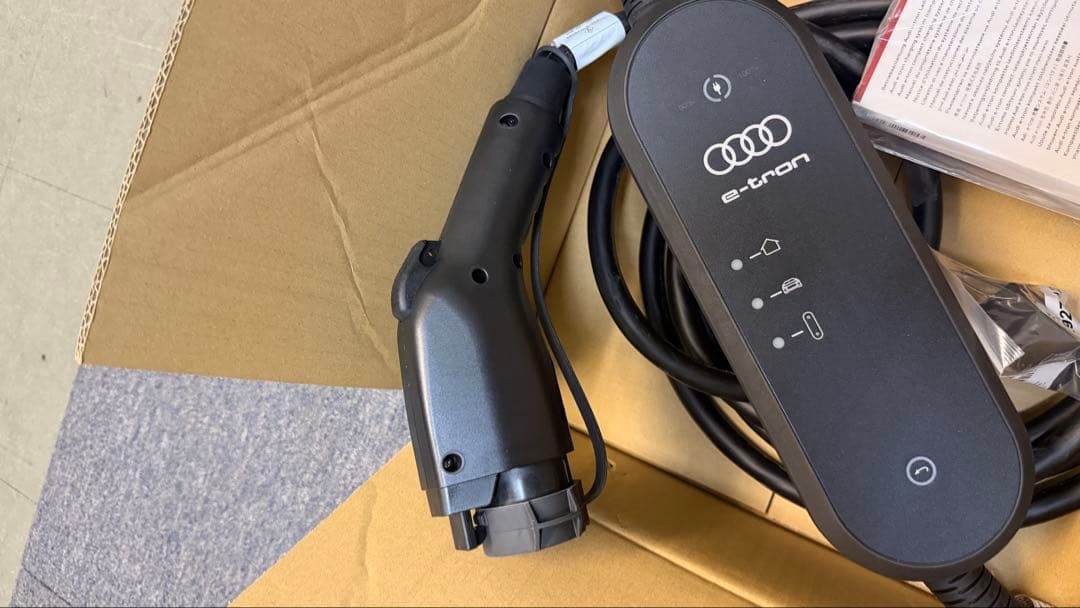 新品e-toron charging kit pulus 8kw充電器