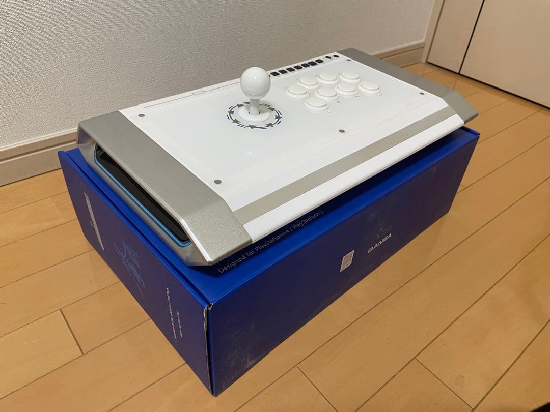 Qanba Pearl アーケード ジョイスティック