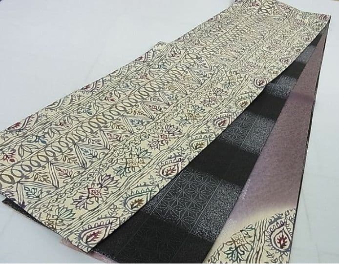 両面両方向　全通柄 袋帯　幾何学　花紋　兎　市松　正絹　4パターン使えます