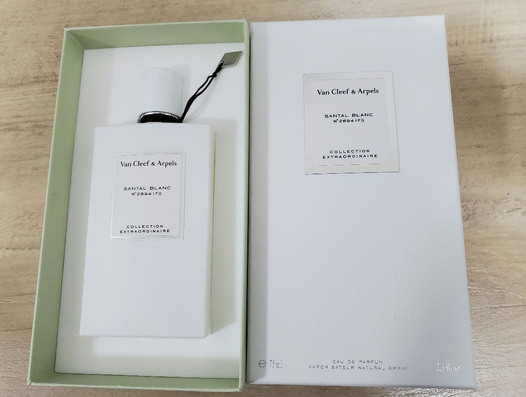 Van Cleef & Arpels サンタルブラン オードパルファム 75mL
