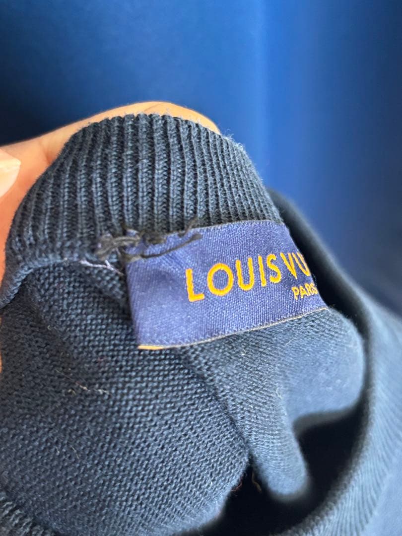 【訳アリ品】Louis Vuitton ハートロゴ Tシャツ ネイビー