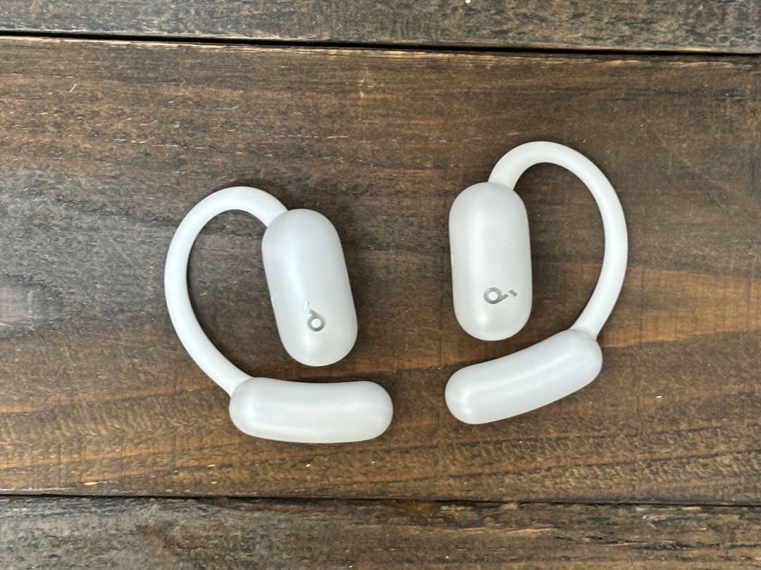 新品同様■Anker Soundcore AeroFit 2 パールホワイト