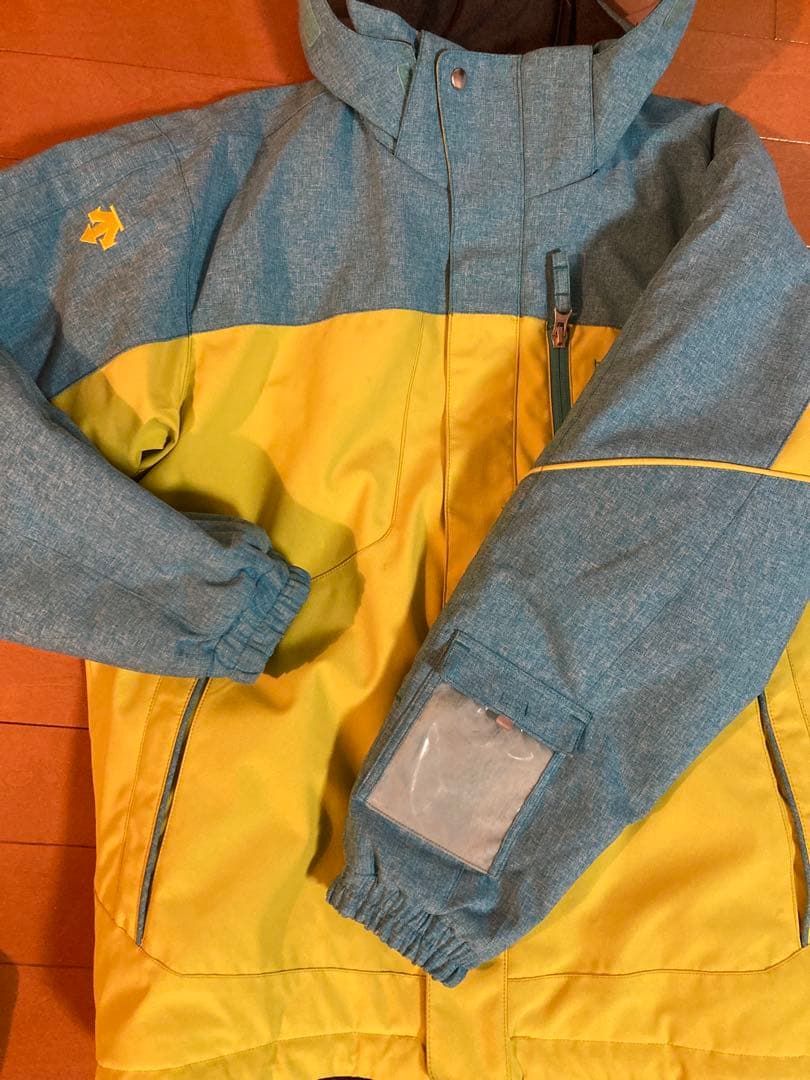 子ども用スキーウェア デサント　160cm