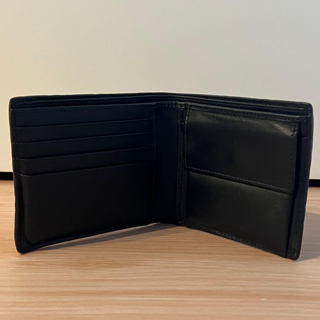 GUCCI 二つ折り財布 ブラック