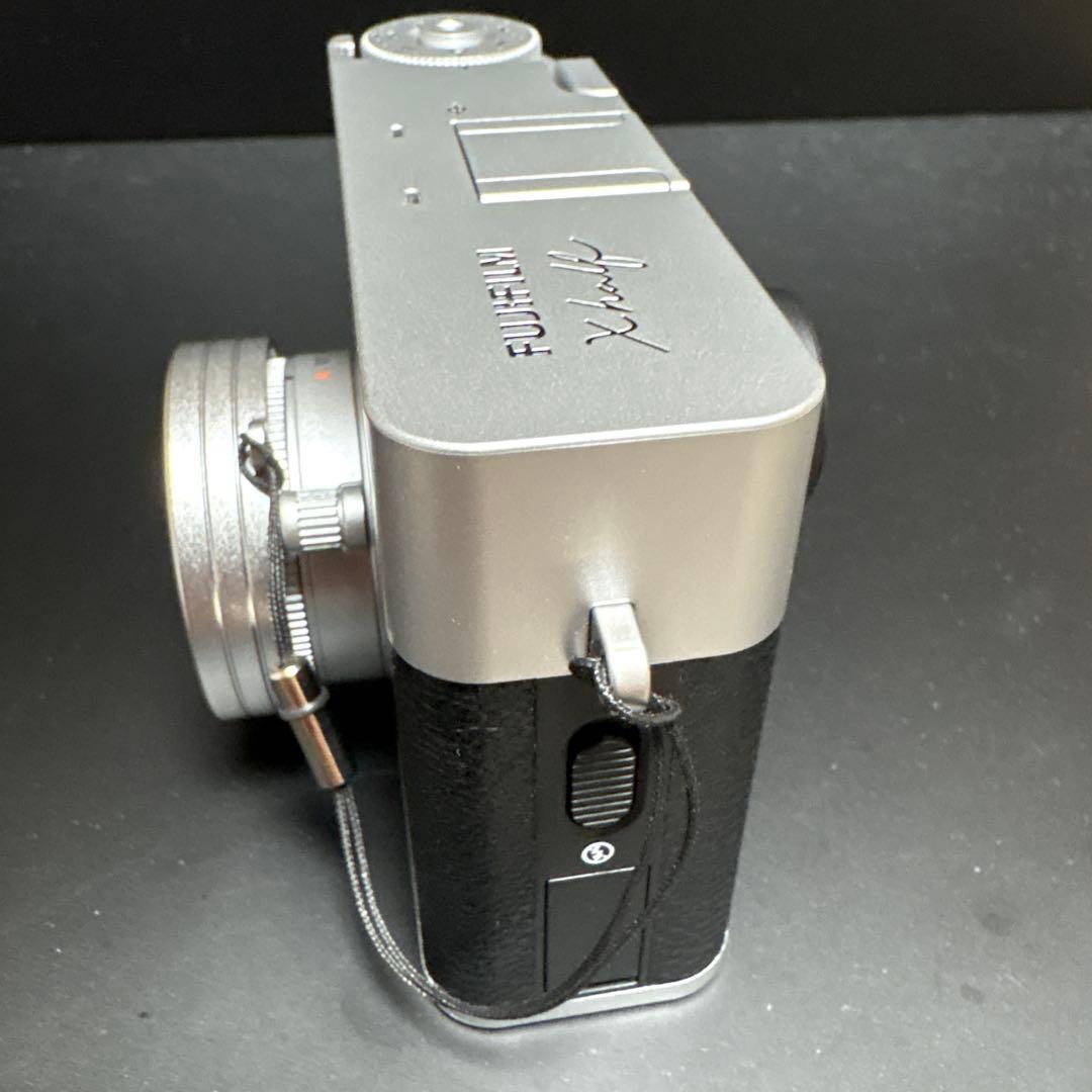 FUJIFILM (フジフイルム) X half X-HF1 シルバー