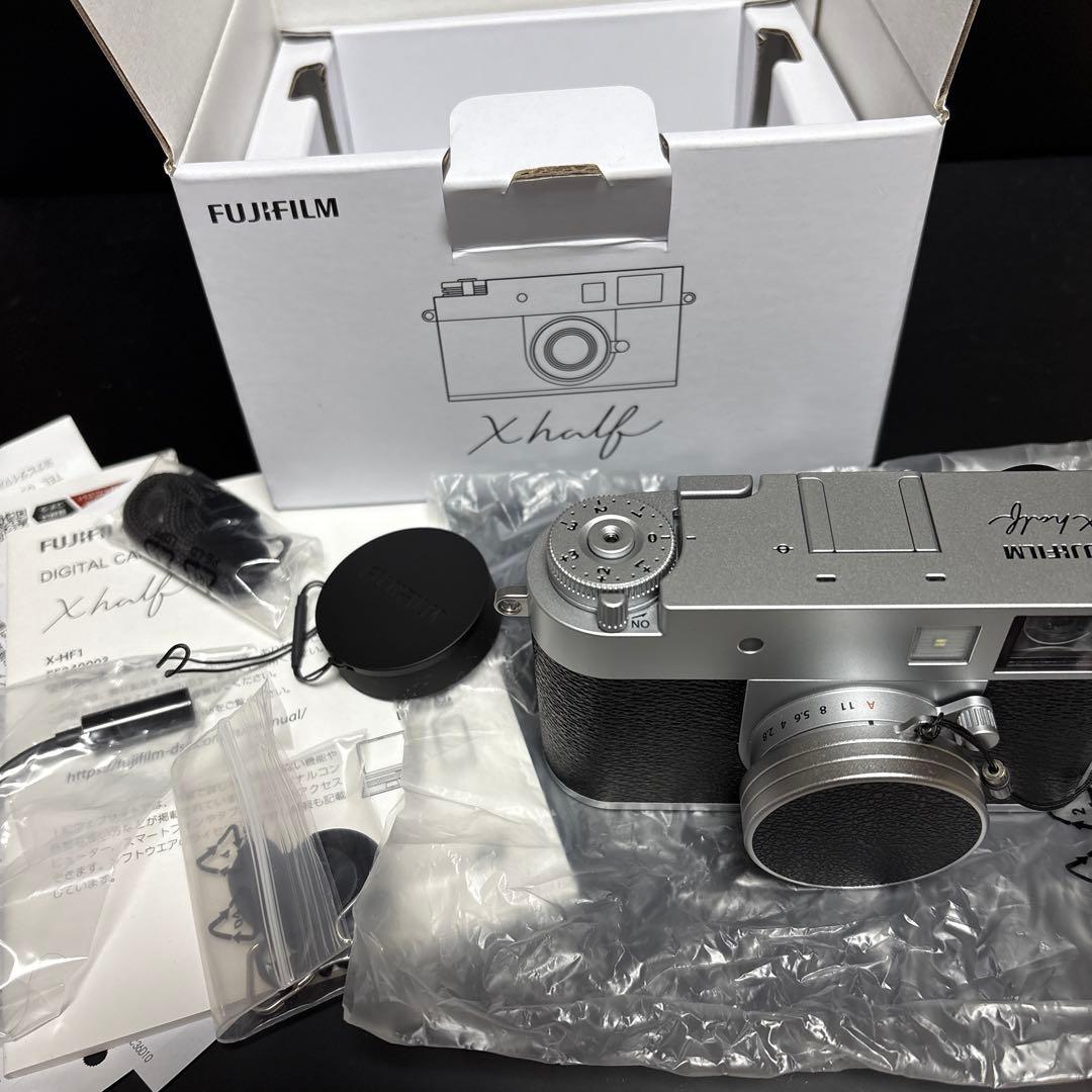 FUJIFILM (フジフイルム) X half X-HF1 シルバー