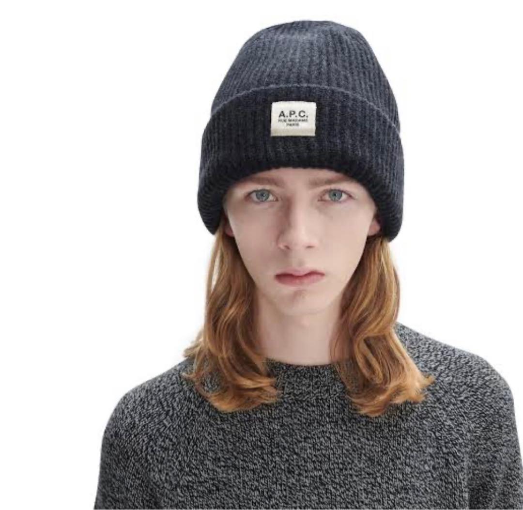 A.P.C アーペーセー　ニット帽　ダークグレー　男女兼用