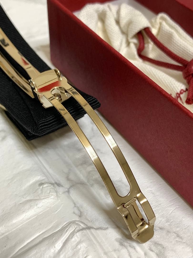 サルヴァトーレ フェラガモ バレッタ 黒