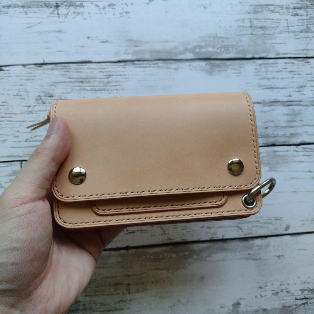 3層　ミドルトラッカー　ウォレット　財布　本革