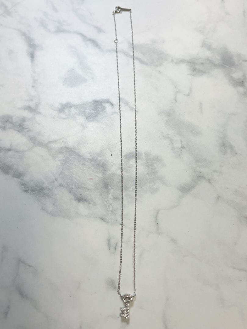 4℃ヨンドシー　 k18WG ホワイトゴールドネックレス　ダイヤモンド　鍵