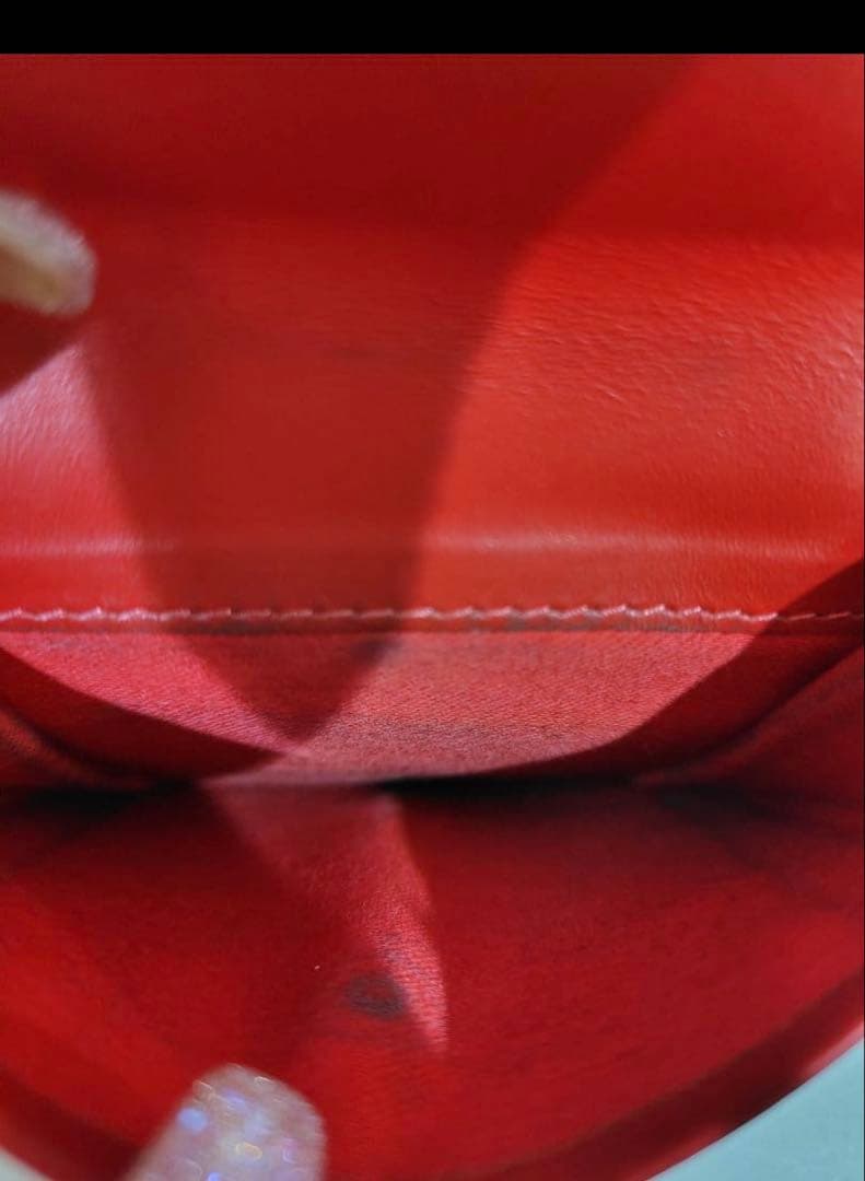 クリスチャンルブタン 折り財布 型押し ラバー ロゴ レザー レッド