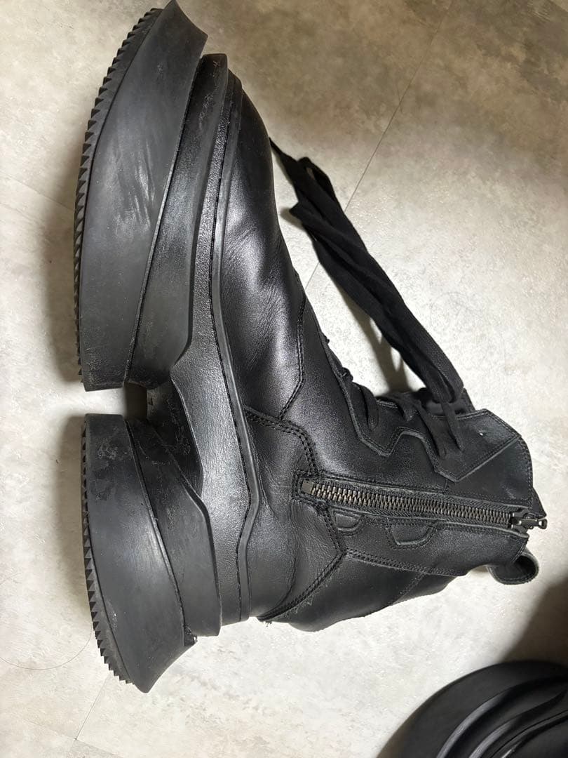 Julius プラットフォームブーツ