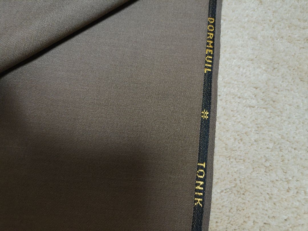 a*様 ヴィンテージ　ドーメルトニック　生地