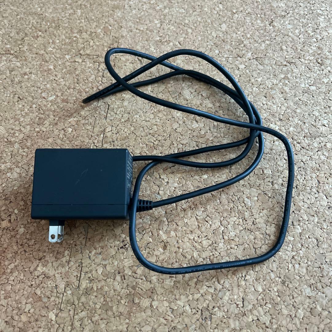 Nintendo Switch Lite 本体 充電器　持ち手付きクリアケース