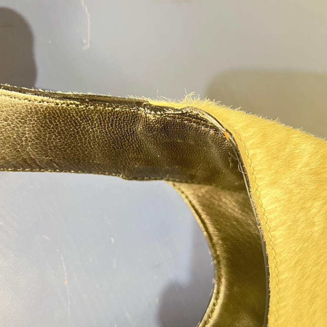 Pradaホワイト ハラコショルダーバッグ