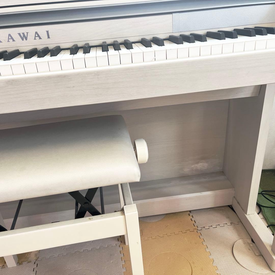 kawai 電子ピアノ　CA17A プレミアムホワイト　椅子付き