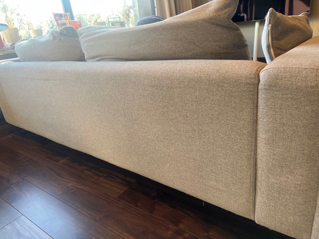 【マイキー】ARMONIA CIELO三人掛けソファ　オッドマン