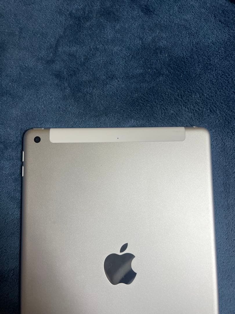 iPad 第7世代 128GB SIMフリー