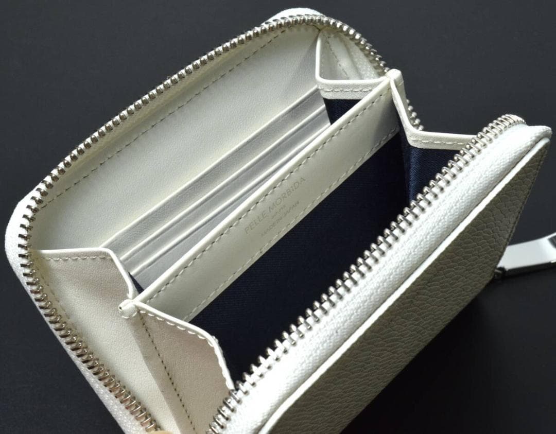 未使用 ペッレモルビダ 牛革 ラウンド コンパクト ウォレット 財布 ホワイト