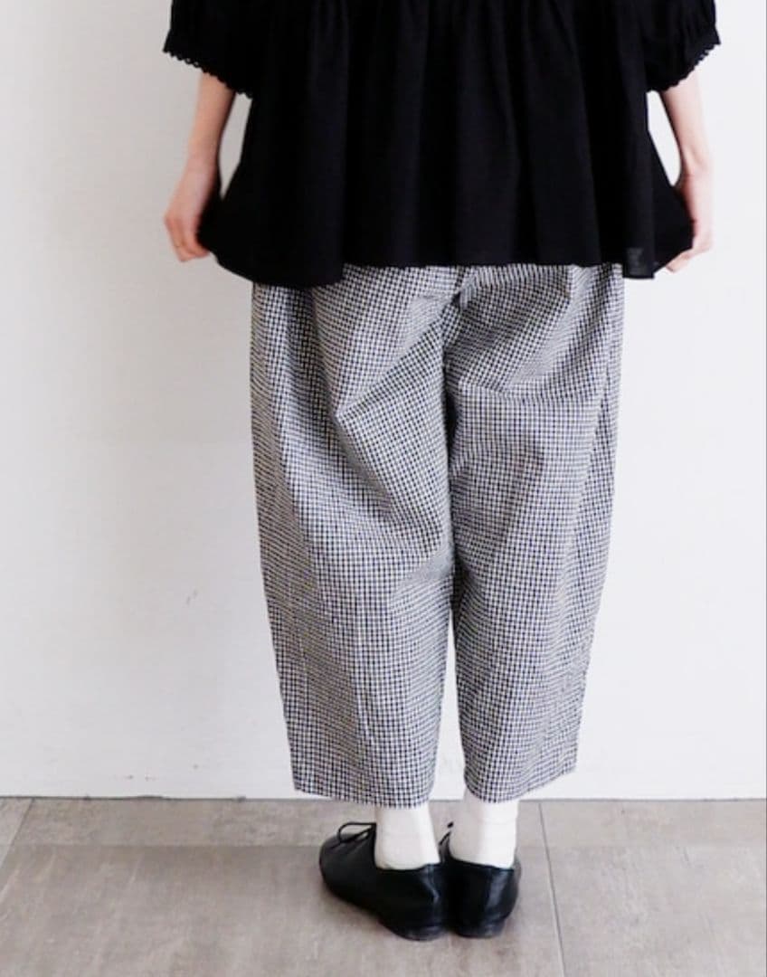 オローネ　バルーンパンツ　コットンリネンラミー　春夏