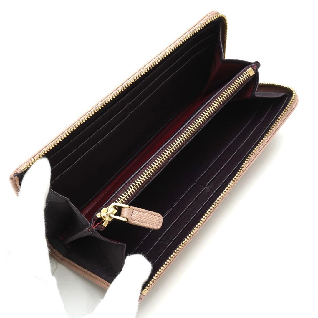✨未使用に近い✨　BVLGARI 長財布　ロゴマニア　クラシコ　ビーゼロワン
