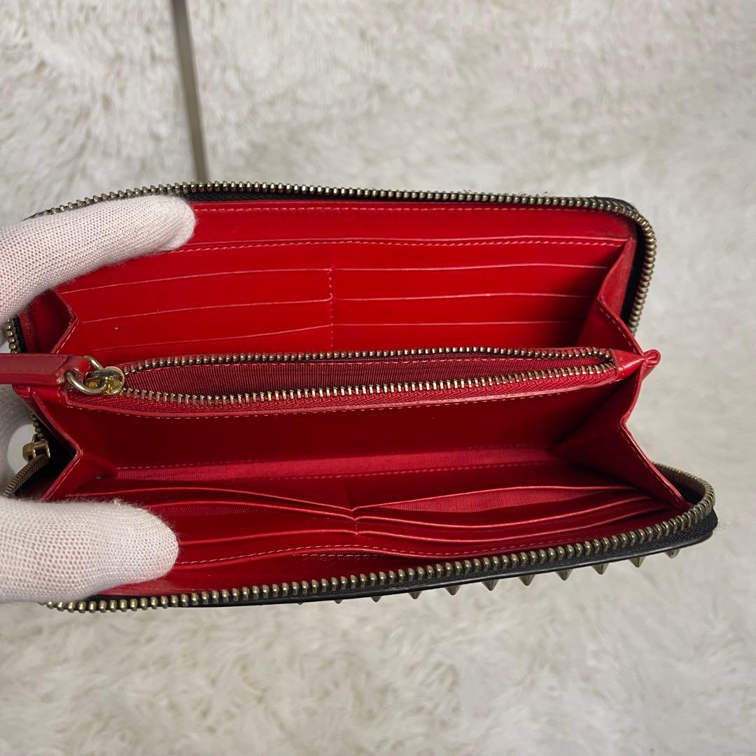 ✨美品✨クリスチャンルブタン スタッズ ラウンドジップ 長財布 レザー ゴールド