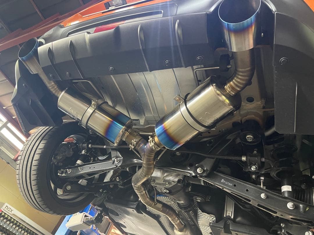 Tomei Ti SPORTS チタニウムマフラー