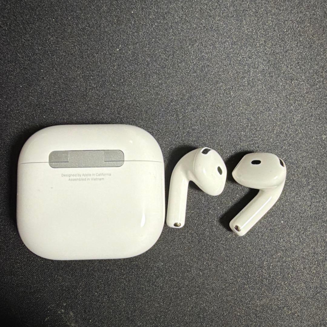 Airpods4 アクティブノイズキャンセリング A3056