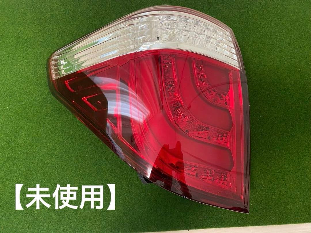 【クリスタルアイ（アルファード20系　テールランプ）】
