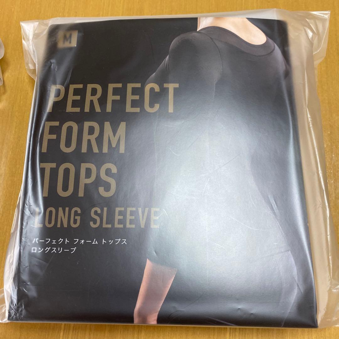 パーフェクトフォームレギンス　ロングスリープ