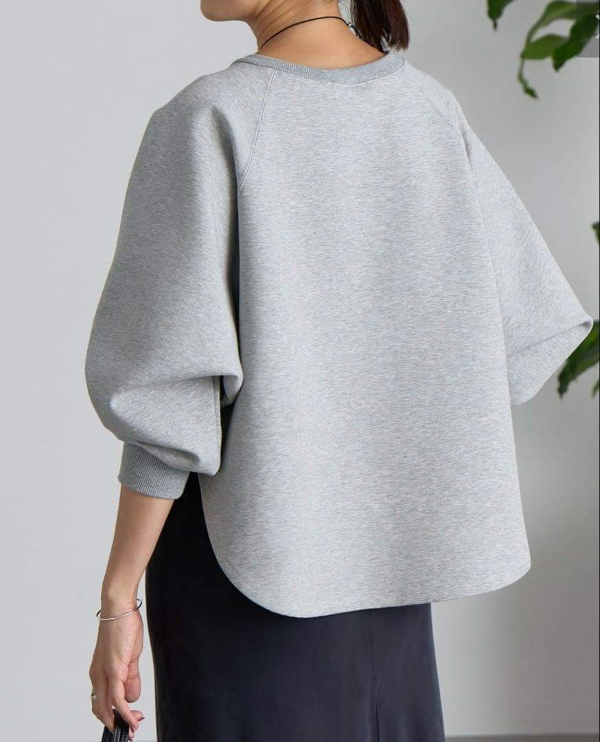 ココさま専用　ビアズリー　ダンボールサークルプルオーバー　新品未使用