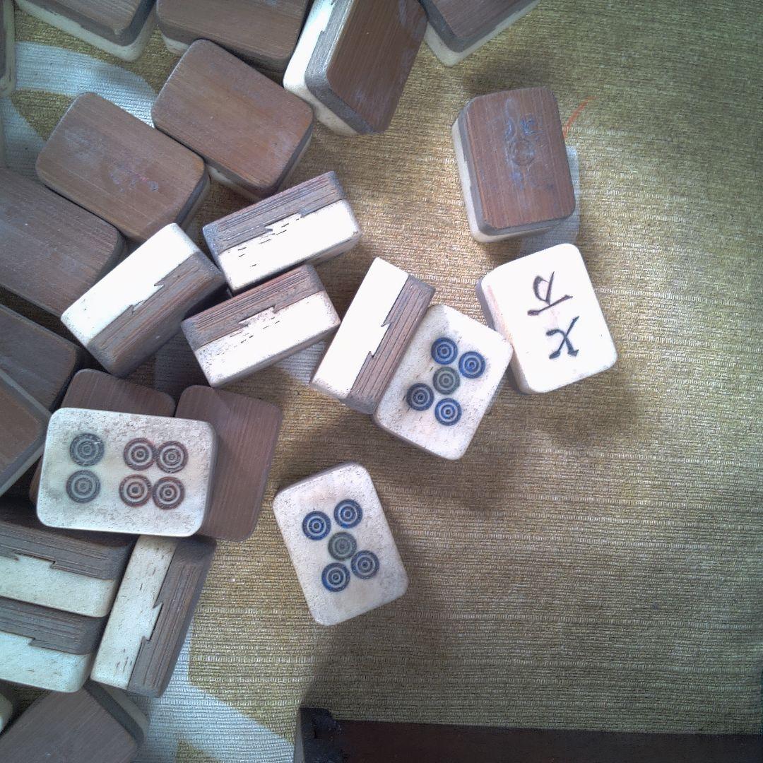 専用です。 木製麻雀牌セット 収納ボックス付き 蓋無し 汚れ