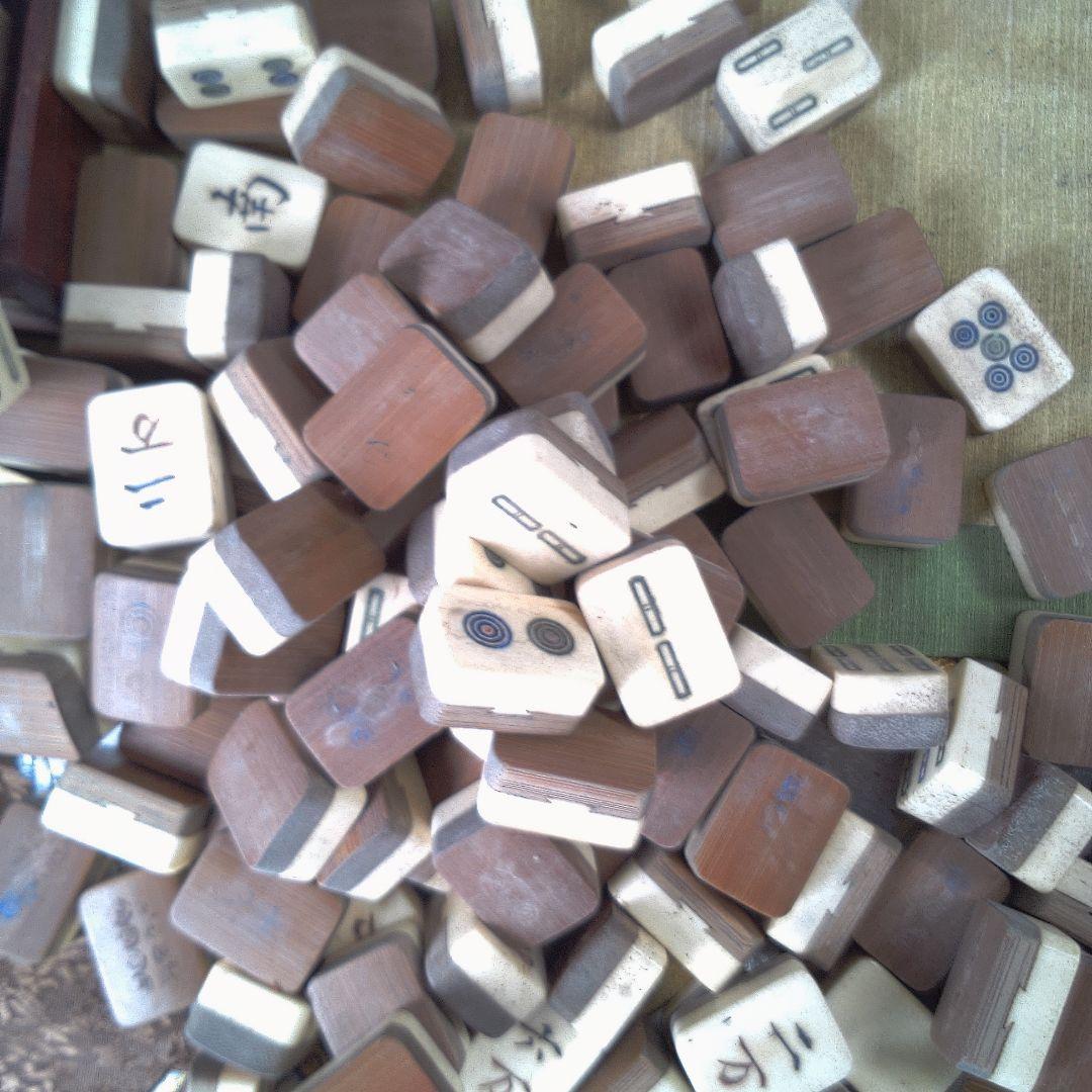 専用です。 木製麻雀牌セット 収納ボックス付き 蓋無し 汚れ