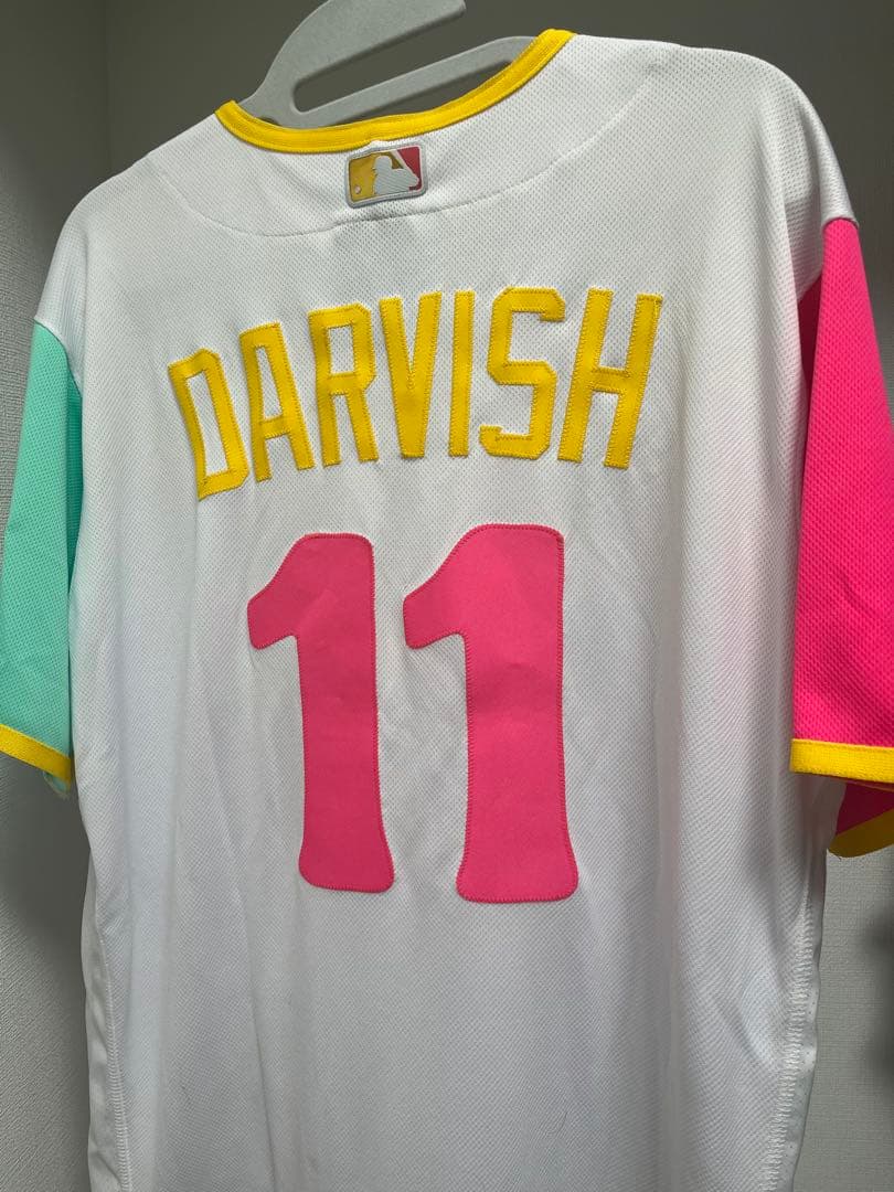 パドレス　ユニフォーム　ダルビッシュ有