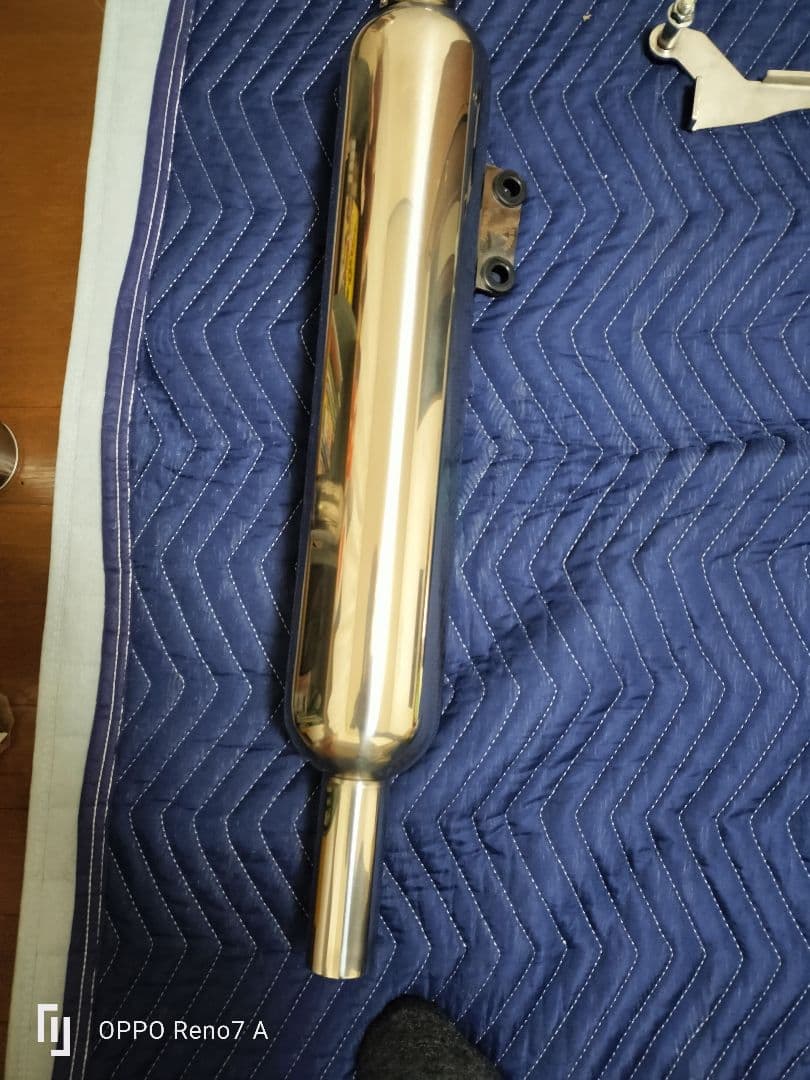 w800ワイバンマフラー