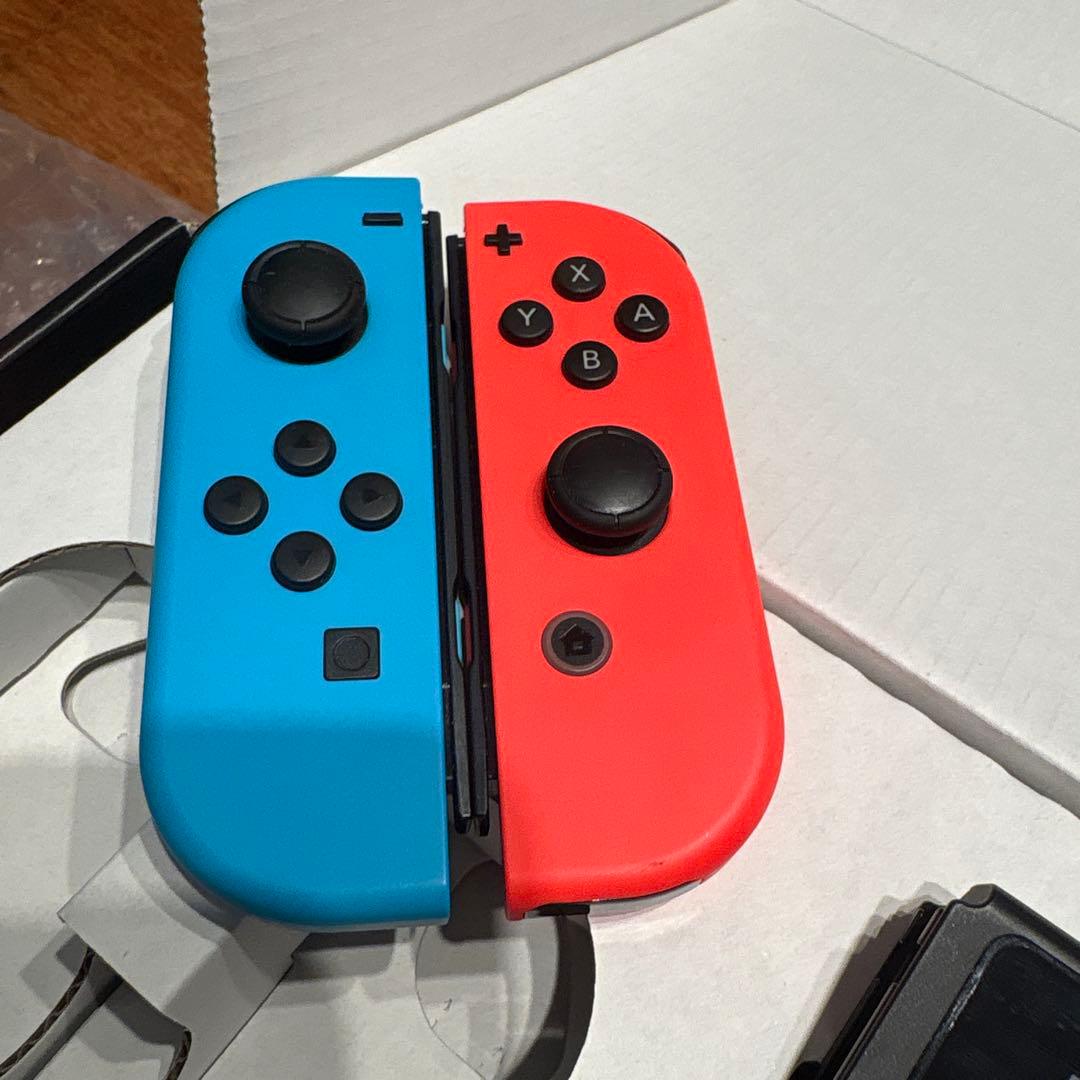 Nintendo switch 本体　スマブラ　モンハン　セット